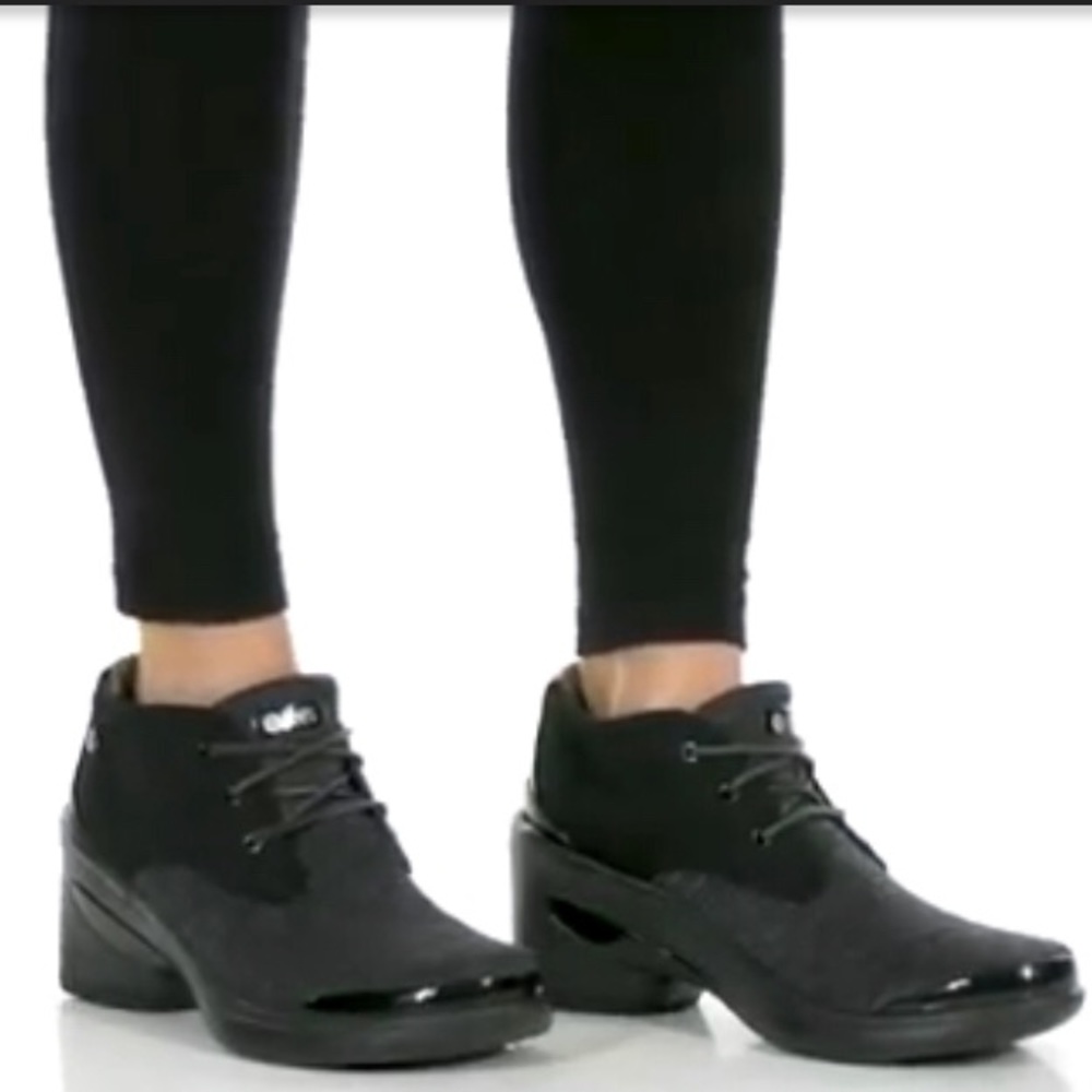 Bzees Ease Bootie